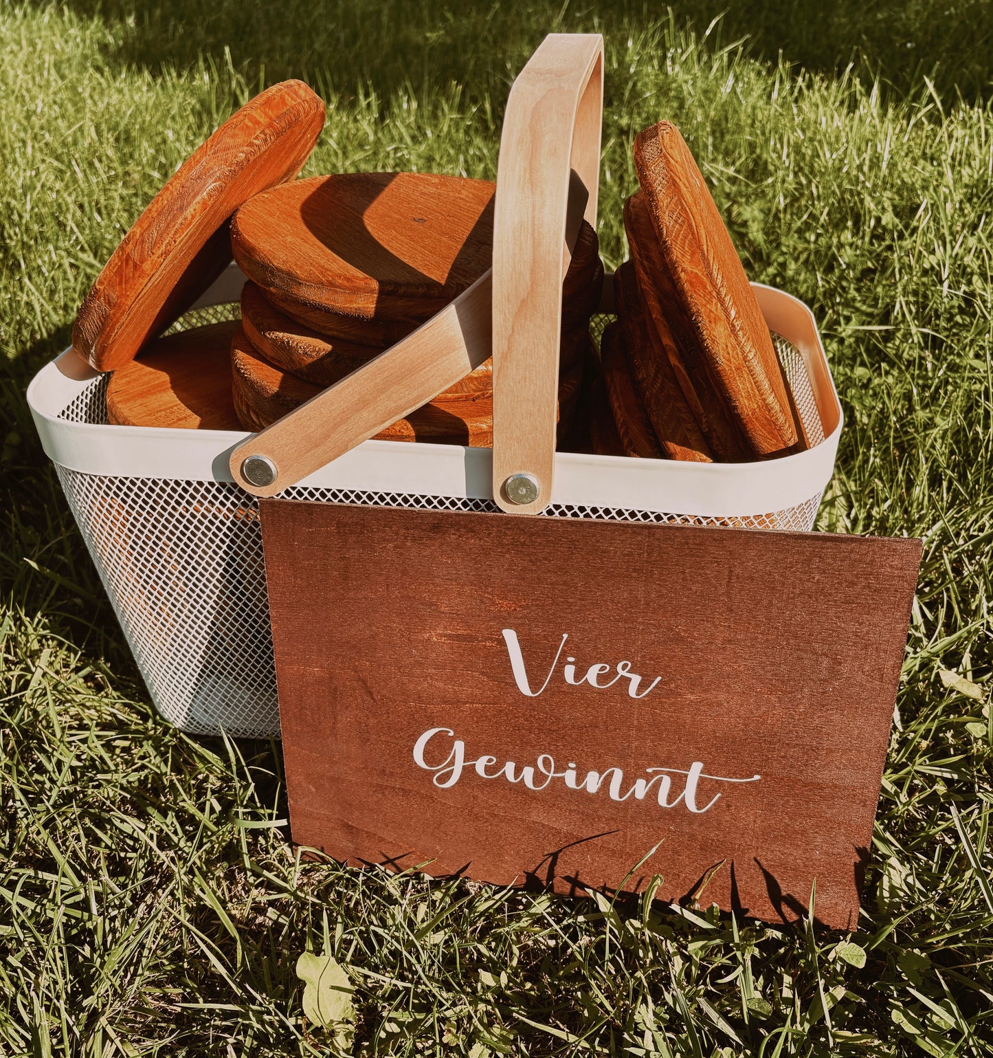 XXXL-Vier-Gewinnt aus Massivholz